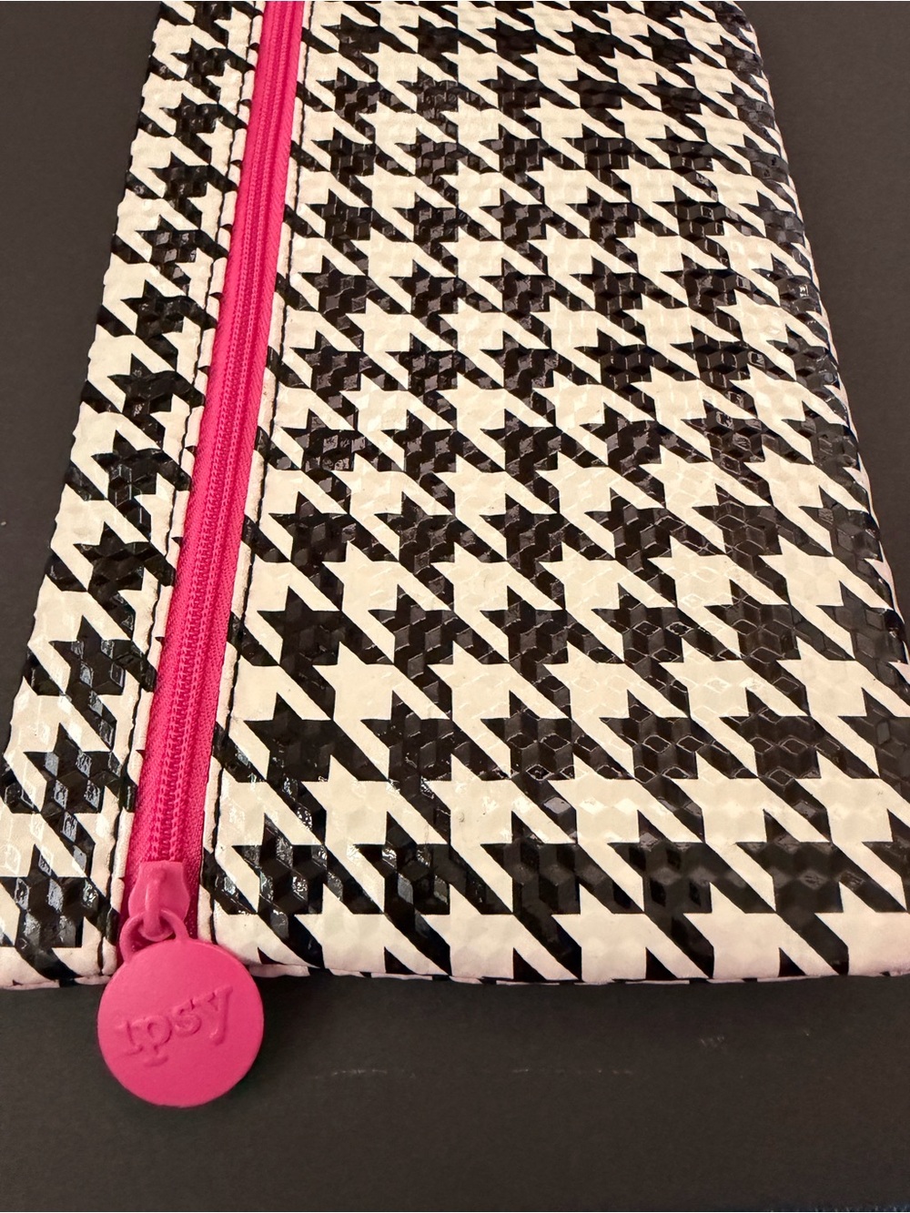 ipsy Houndstooth Zip Pouch in Black, White & Pink